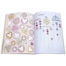 Большая книга наклеек. Мир девочек